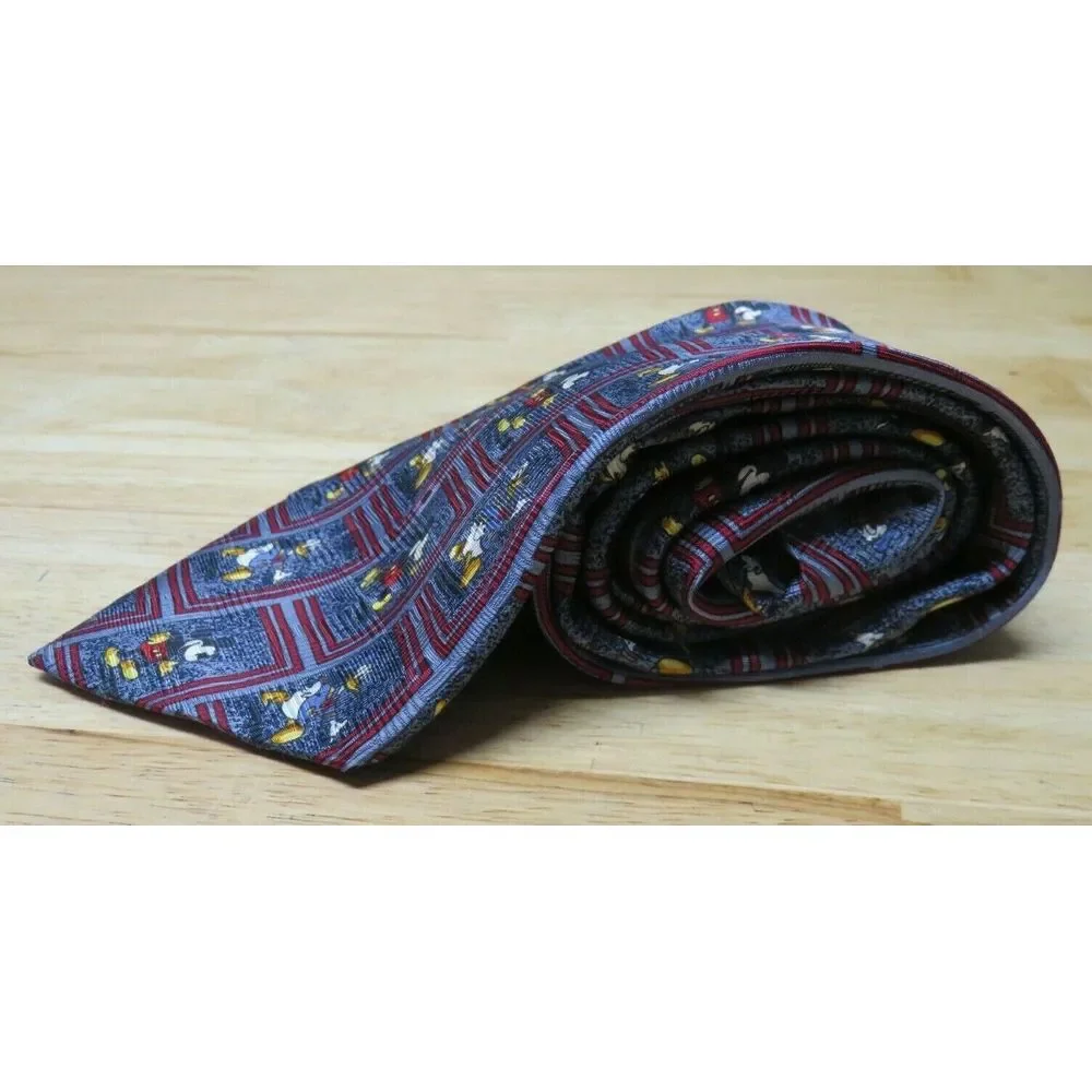 Mickey‎ & Co Atlas Design Gothernsburg Sweden Silk Necktie Tie Italy Donald Duck